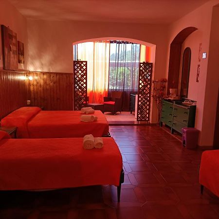 Mony'S Island B&B Альгеро Екстер'єр фото